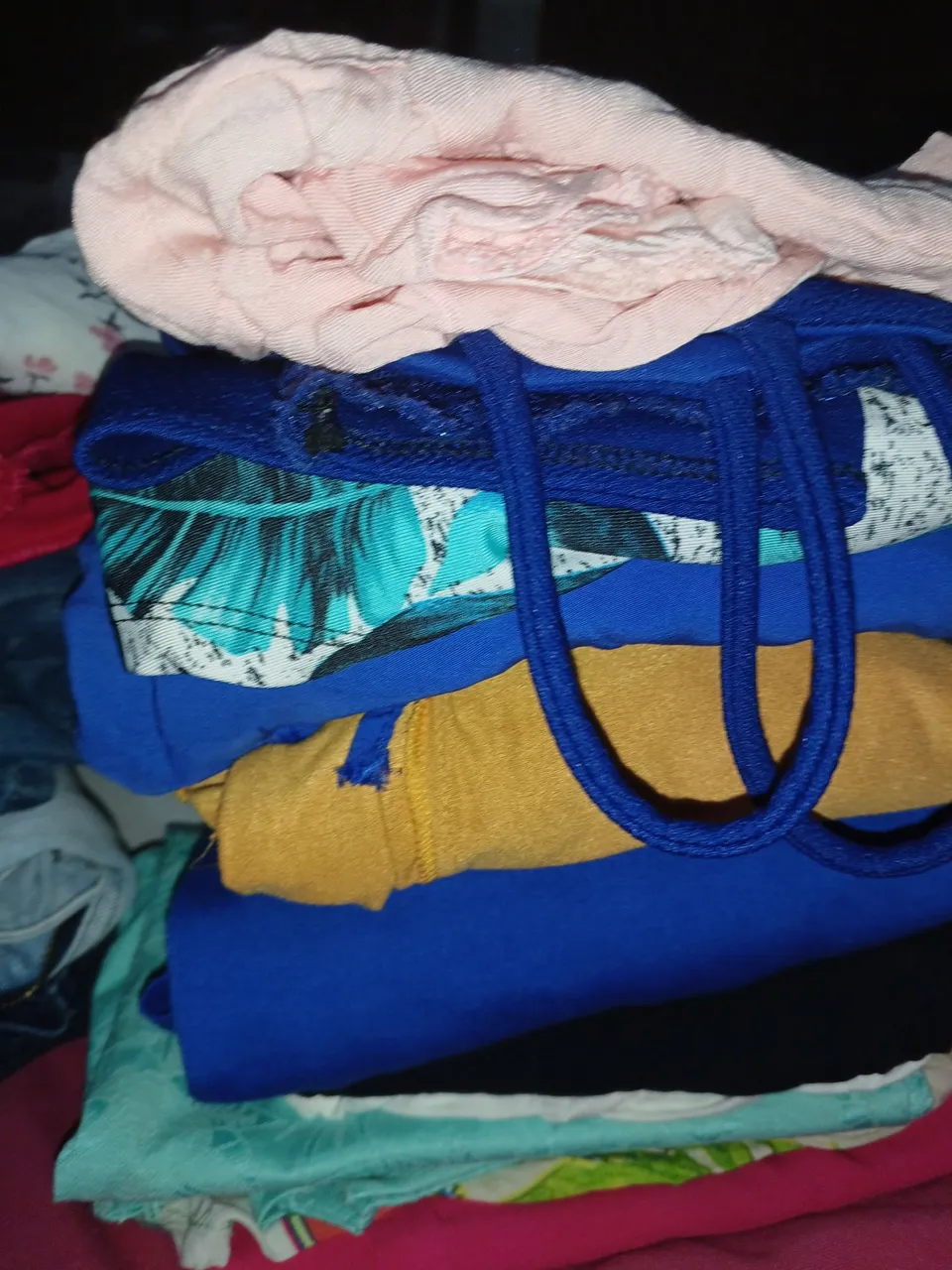 Lote de roupas coloridas - Diversas peças!