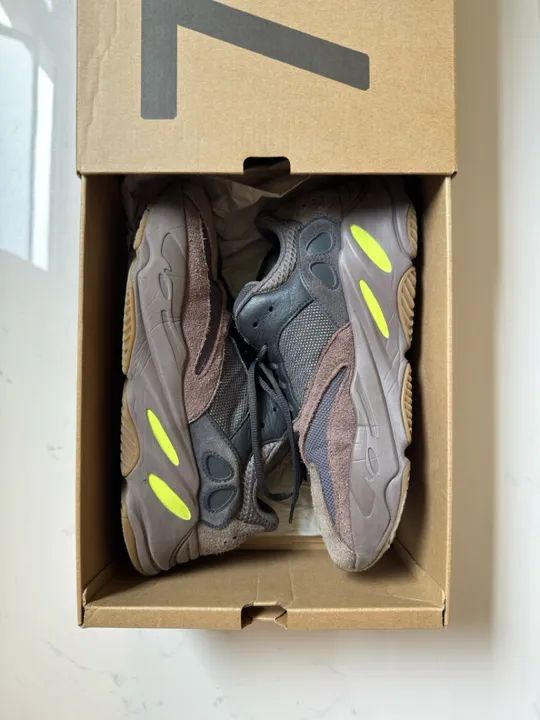 Yeezy Boost 700 V1 Mauve - 42BR - Foto 3