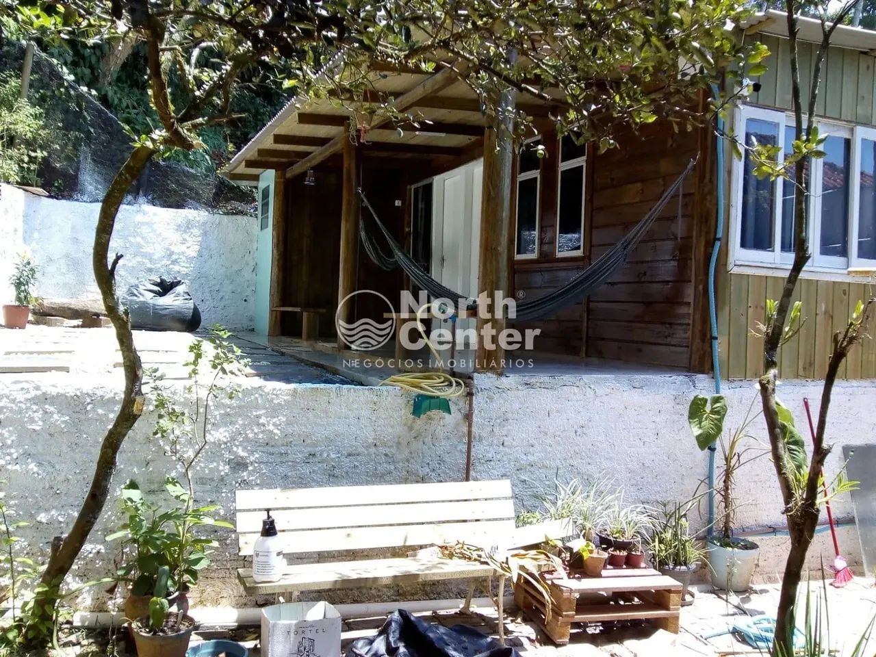 Linda Casa Cercada pela Natureza à venda, Bairro São Judas Tadeu, Balneário Camboriú, SC - Foto 4
