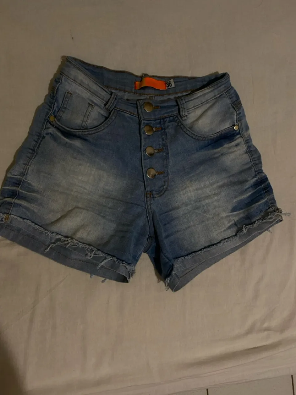 Short Jeans