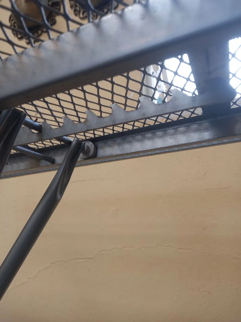 Mesa de passar roupa  - Foto 3