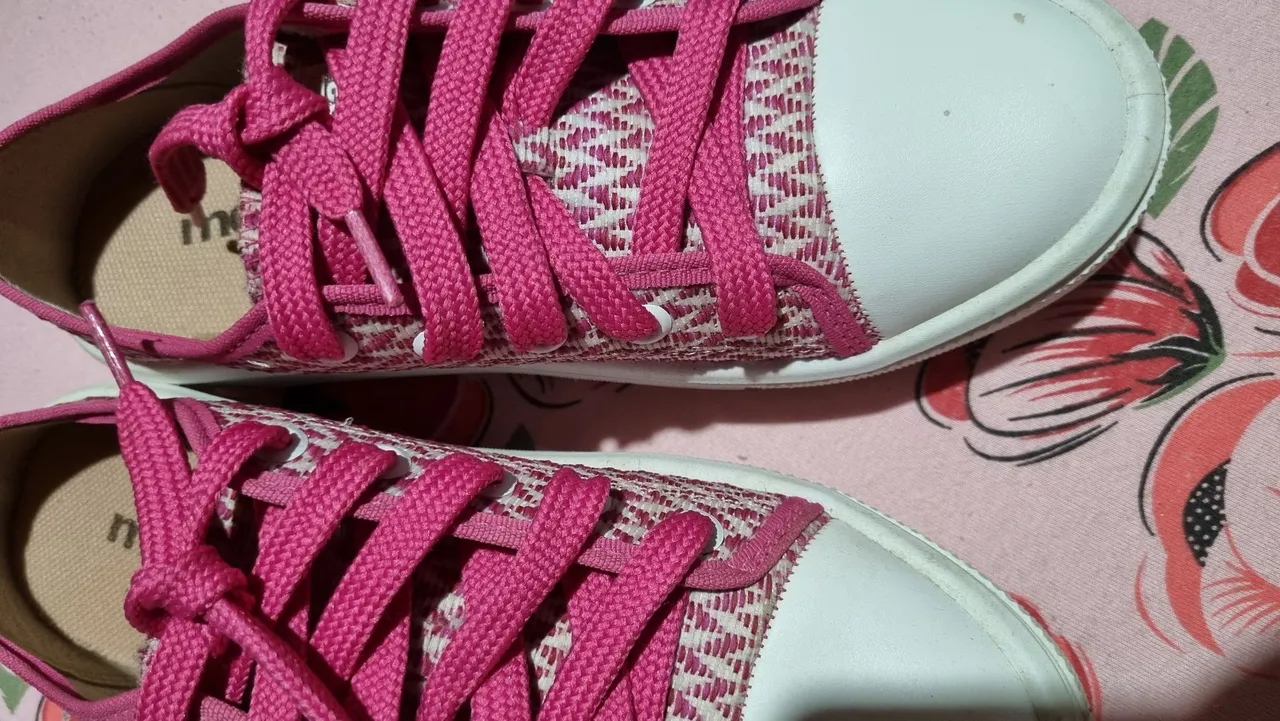 Tênis moleca feminino