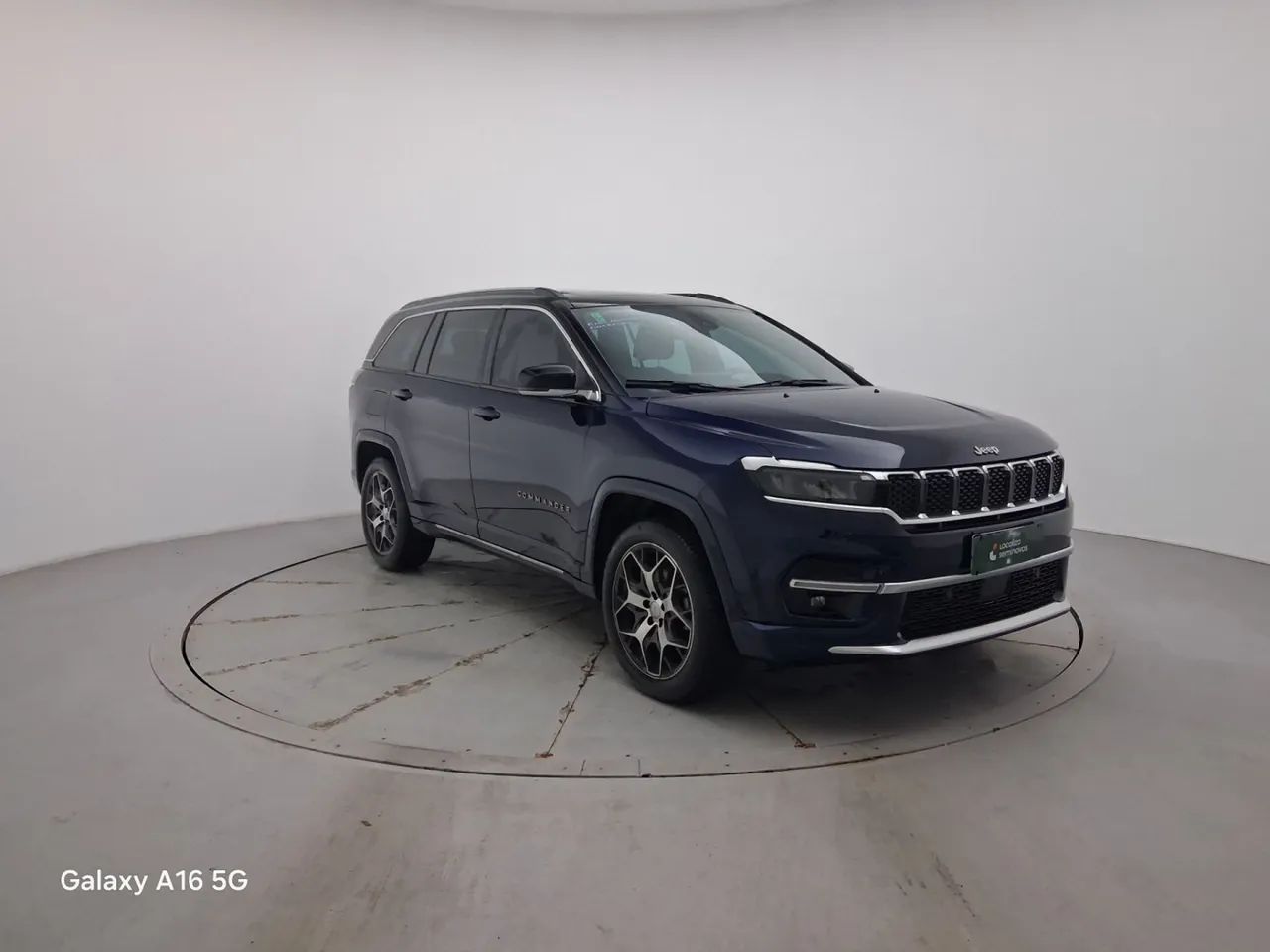 Jeep Commander Overland T270 1.3 TB Flex Aut., foto 7 de 18