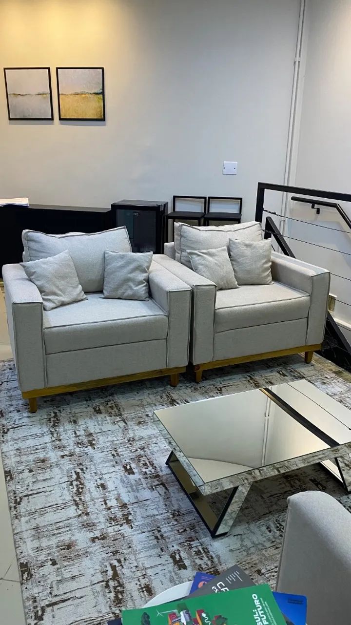 Conjunto de Sofá 3 lugares e duas Poltronas - Foto 3