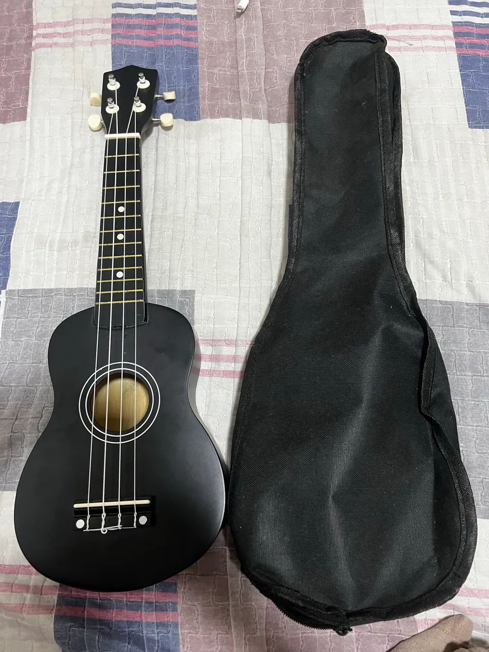 Ukulele Soprano Seminovo - Foto 3