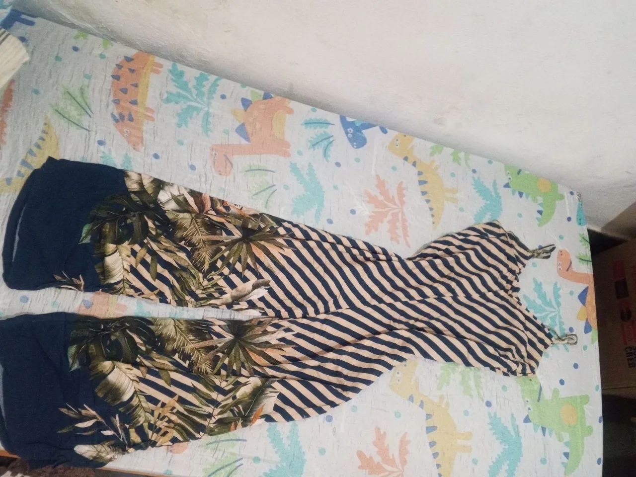 Lote de roupa feminina  - Foto 3