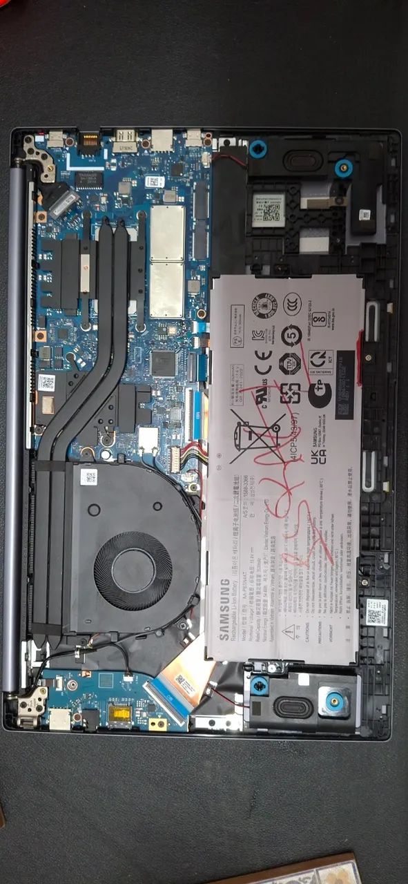 Galaxy Book 4 - Notebook para peças/defeito - Foto 4