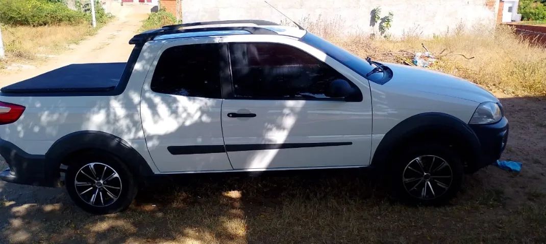 Fiat Strada Working 1.4 MPI Fire Flex 8V CD 2015 - Foto 4