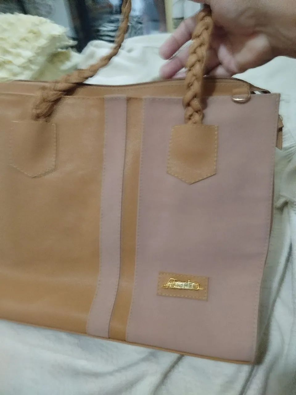 Vendo linda bolsa 