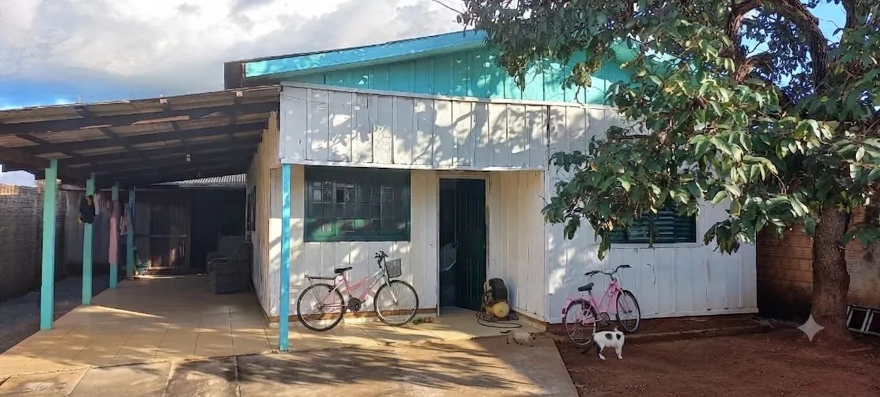 Casa de madeira para alugar em Lucas do Rio Verde
