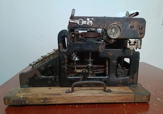 Máquina de escrever Olivetti M20 de 1926 - Foto 3