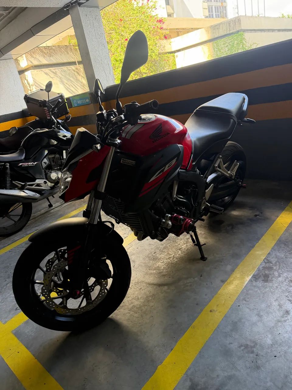 CB 650F 2019 - Foto 3