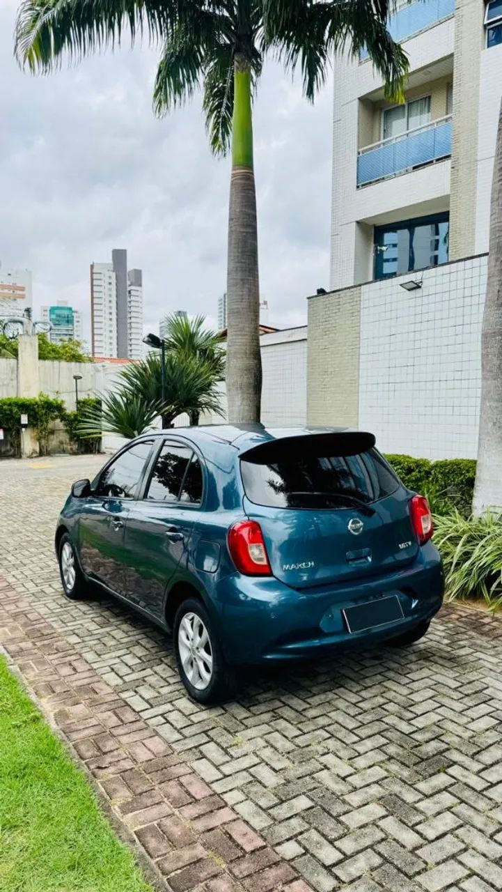 Nissan March 2015