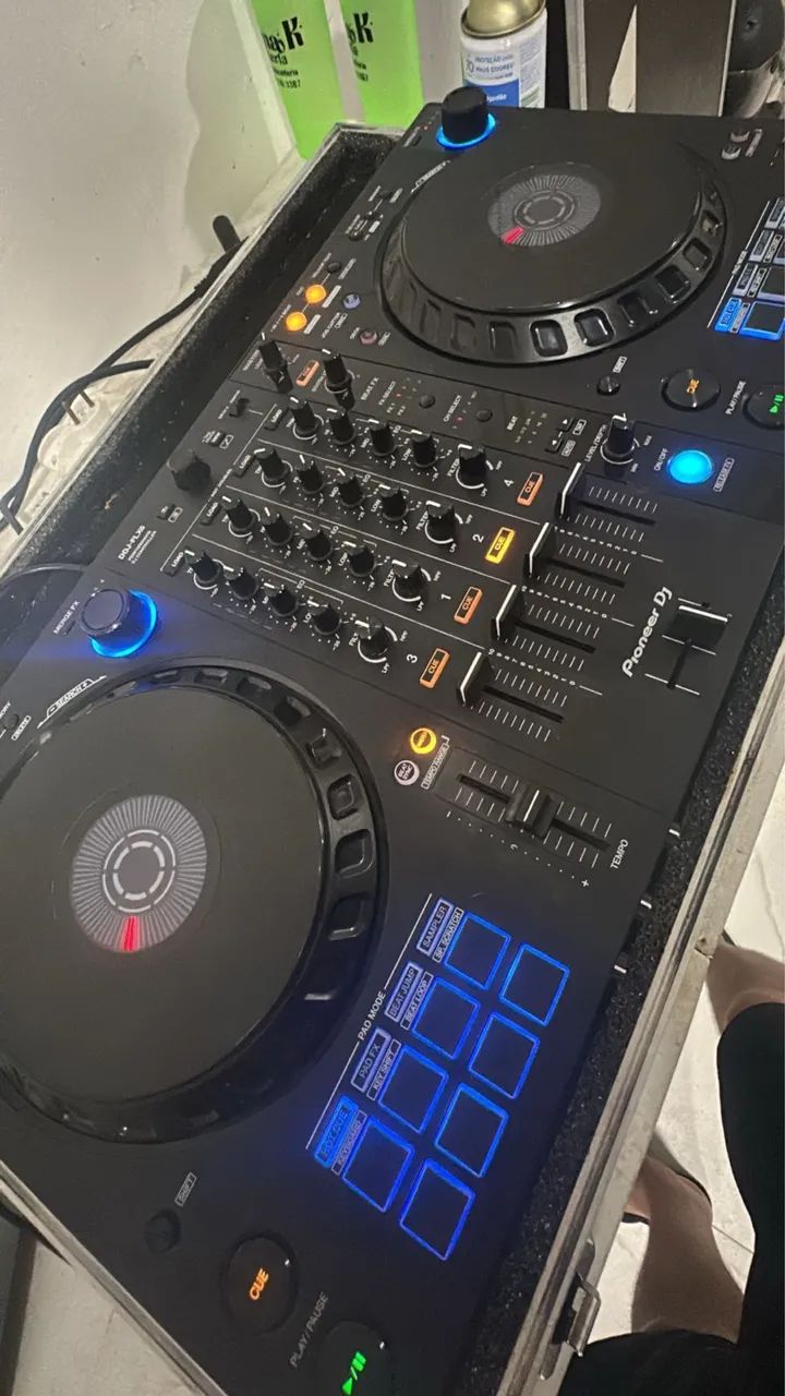 CONTROLADORA DDJ FLX6 + CASE PERFEITA 