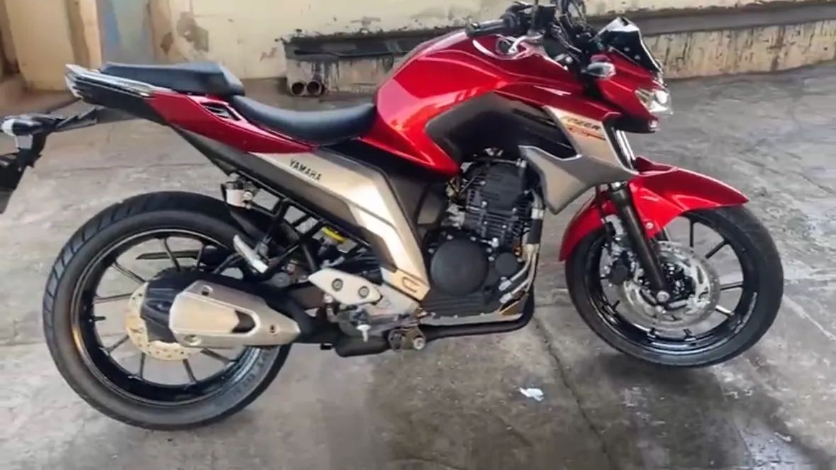 FZ250 
