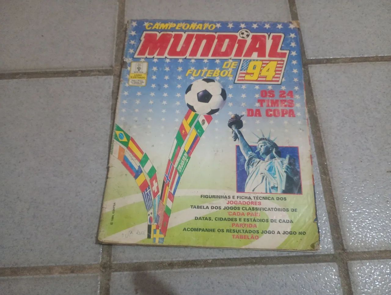 Coleção Artigos de Copas do mundo/Álbuns Copas 1994 e 2022/Dvds FIFA/Revista/ - Foto 2