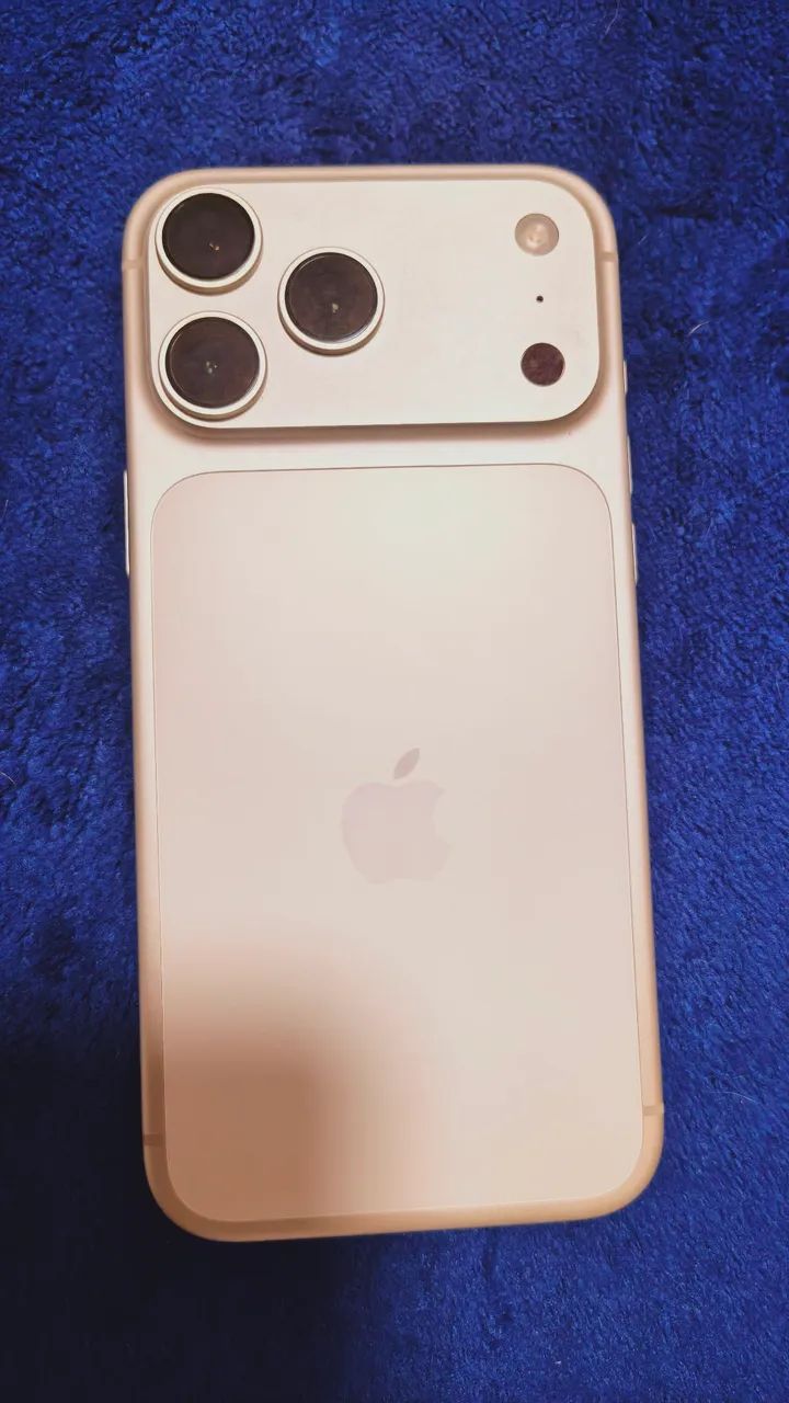 iPhone 17 Promax - Foto 2