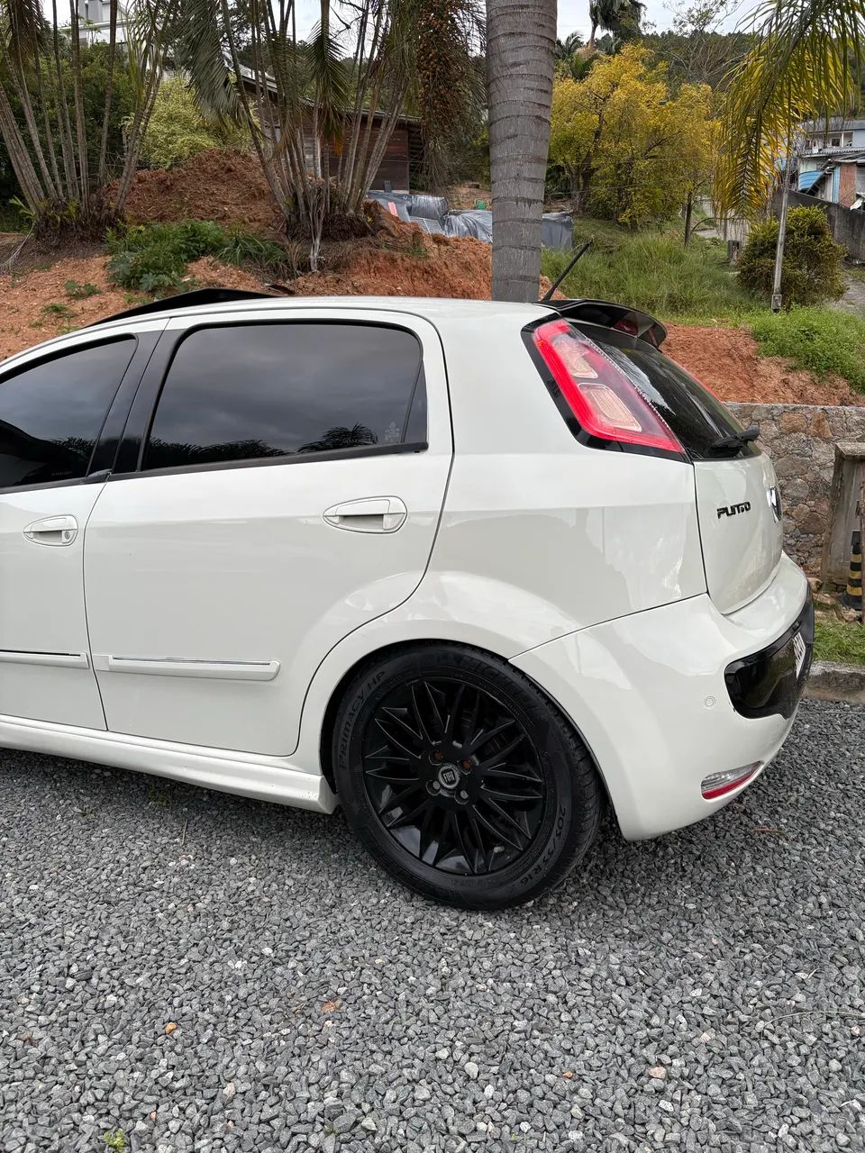 Fiat Punto Sporting 1.8 Flex 8v/16v 5P 2016 - Foto 4
