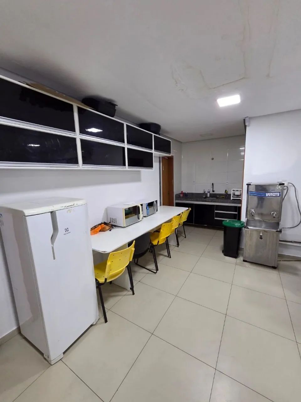 ALUGO PRÉDIO COMERCIAL NO CENTRO DE BELÉM. - Foto 3
