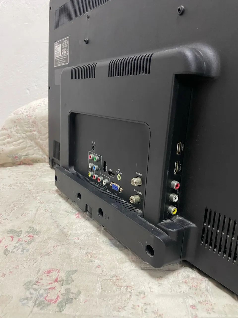 TV Philco 24" LED com Conversor Digital Integrado - Usada e Funcionando Perfeitamente! - Foto 3