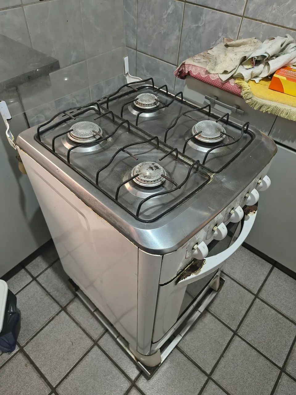 Fogão Esmaltec 4 Bocas Usado - Foto 4