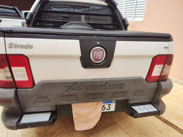 Fiat Strada Adv. M. March.1.8 Dual. Flex CD 2013 - Foto 3