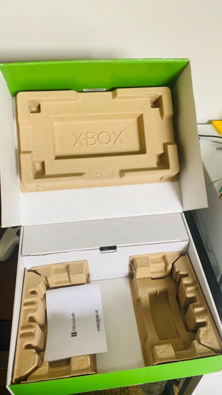 Xbox series S 2 controles  - Foto 3