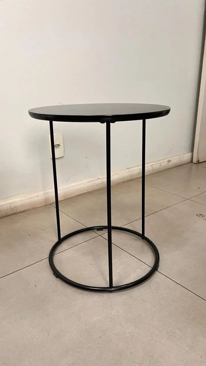 Mesa de centro redonda preta - Foto 2