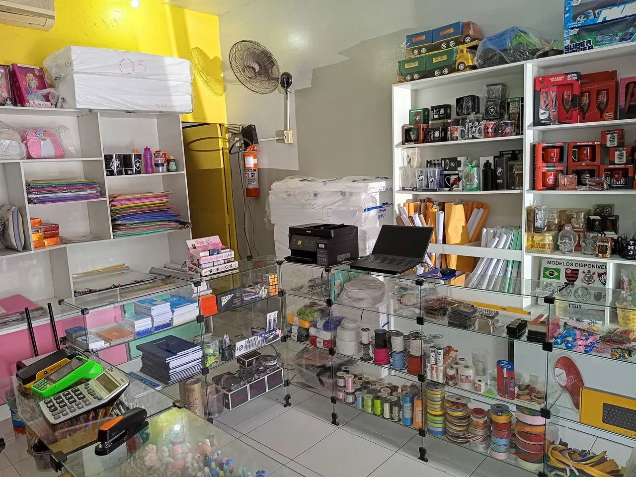 Comercio de papelaria, presentes informatica