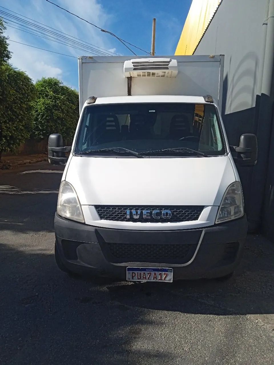 Iveco Daily DAILY CHASSI 35S14 2P (DIES.)(E5) 2014