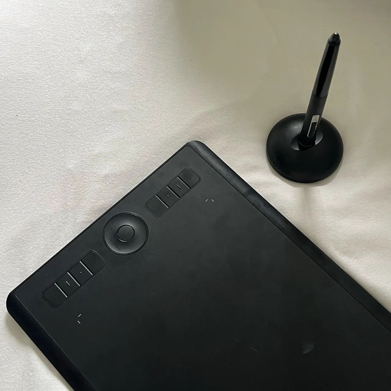 Mesa digitalizadora Wacom Intuos Pro 
