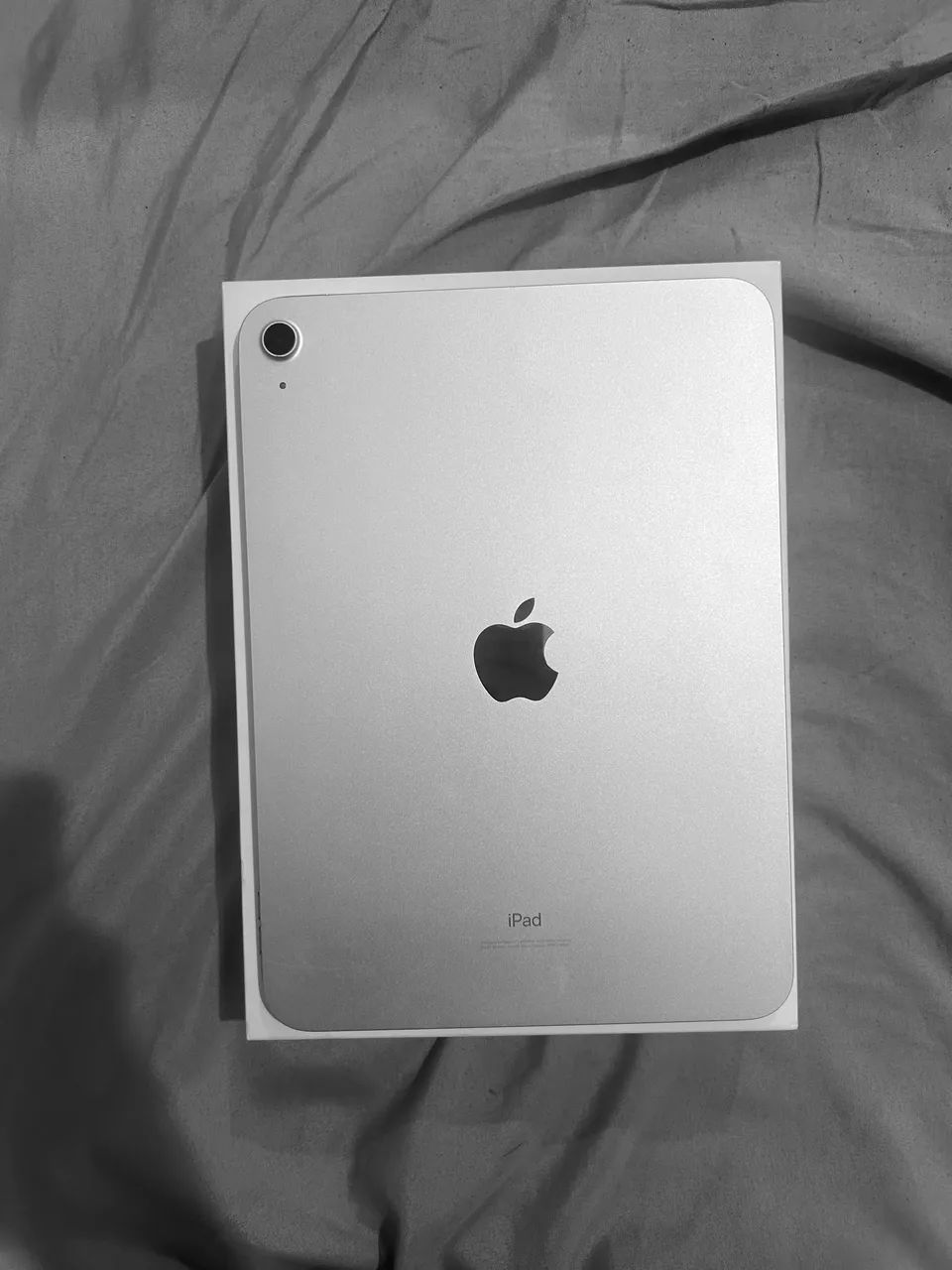 Tablete iPad 10 semi novo  - Foto 2