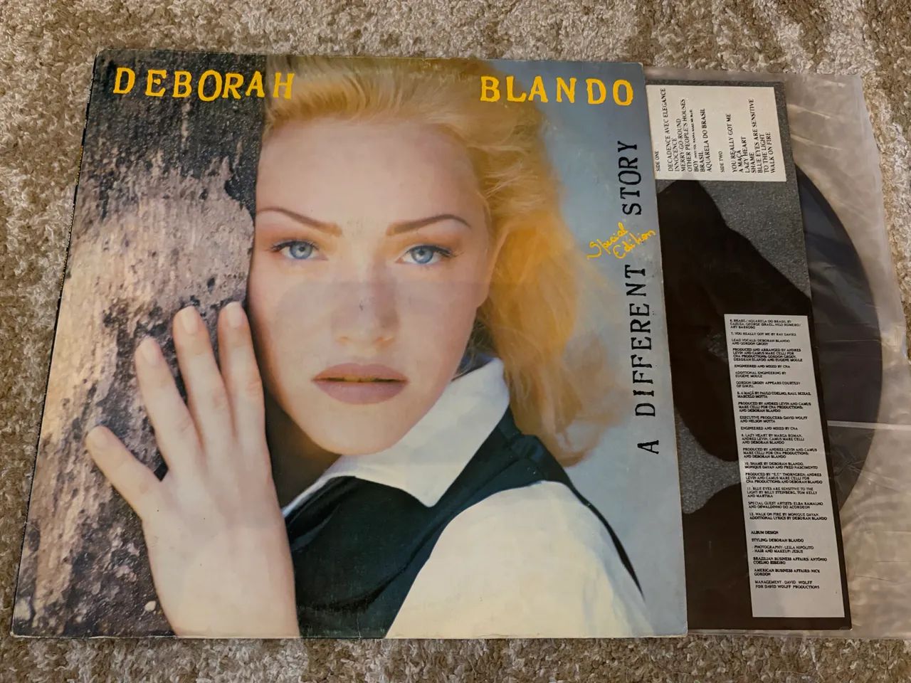 LP Deborah Blando - A Different Story (Special Edition) - Foto 3