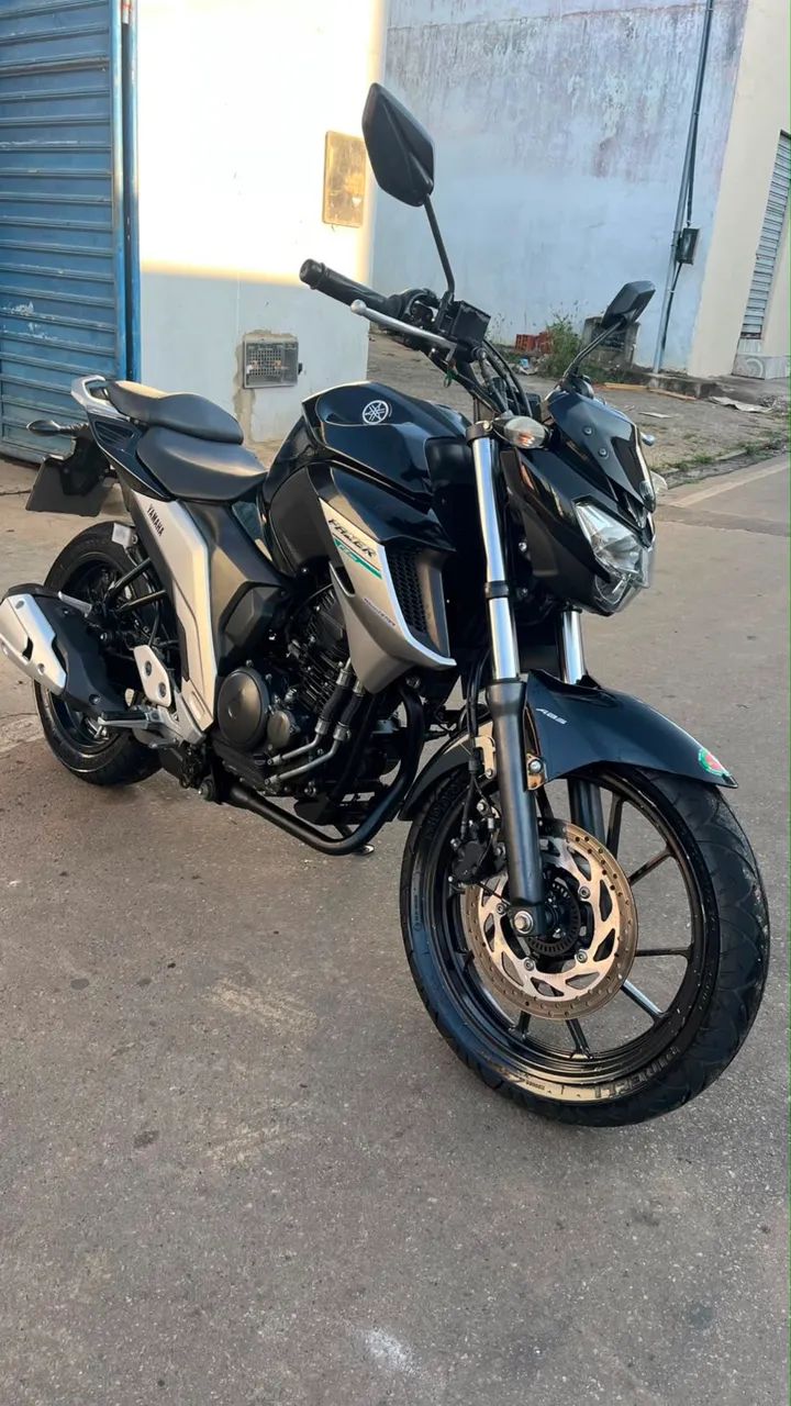 Fz25 ano 2019/2020. *63)
