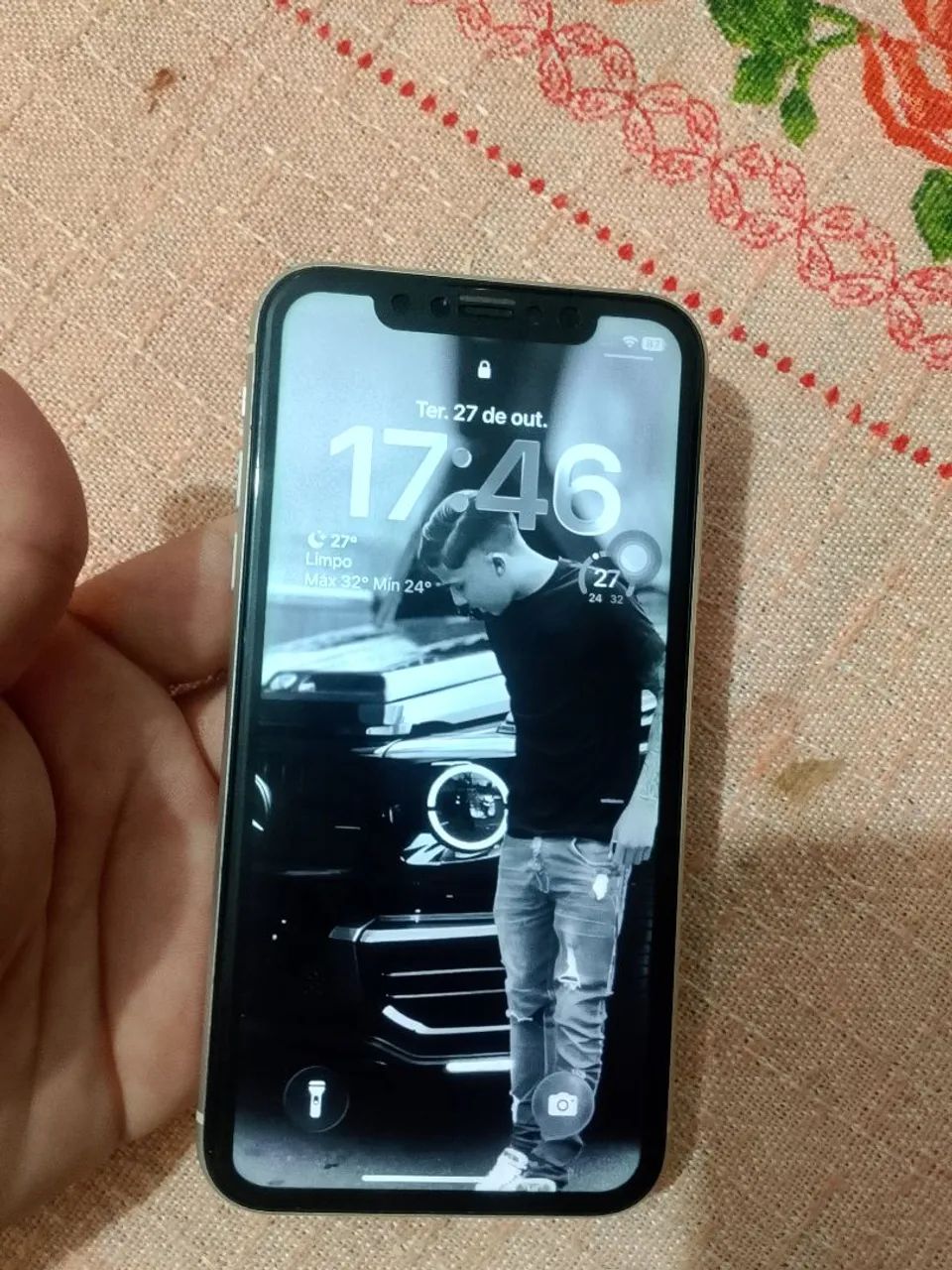 iPhone 11 