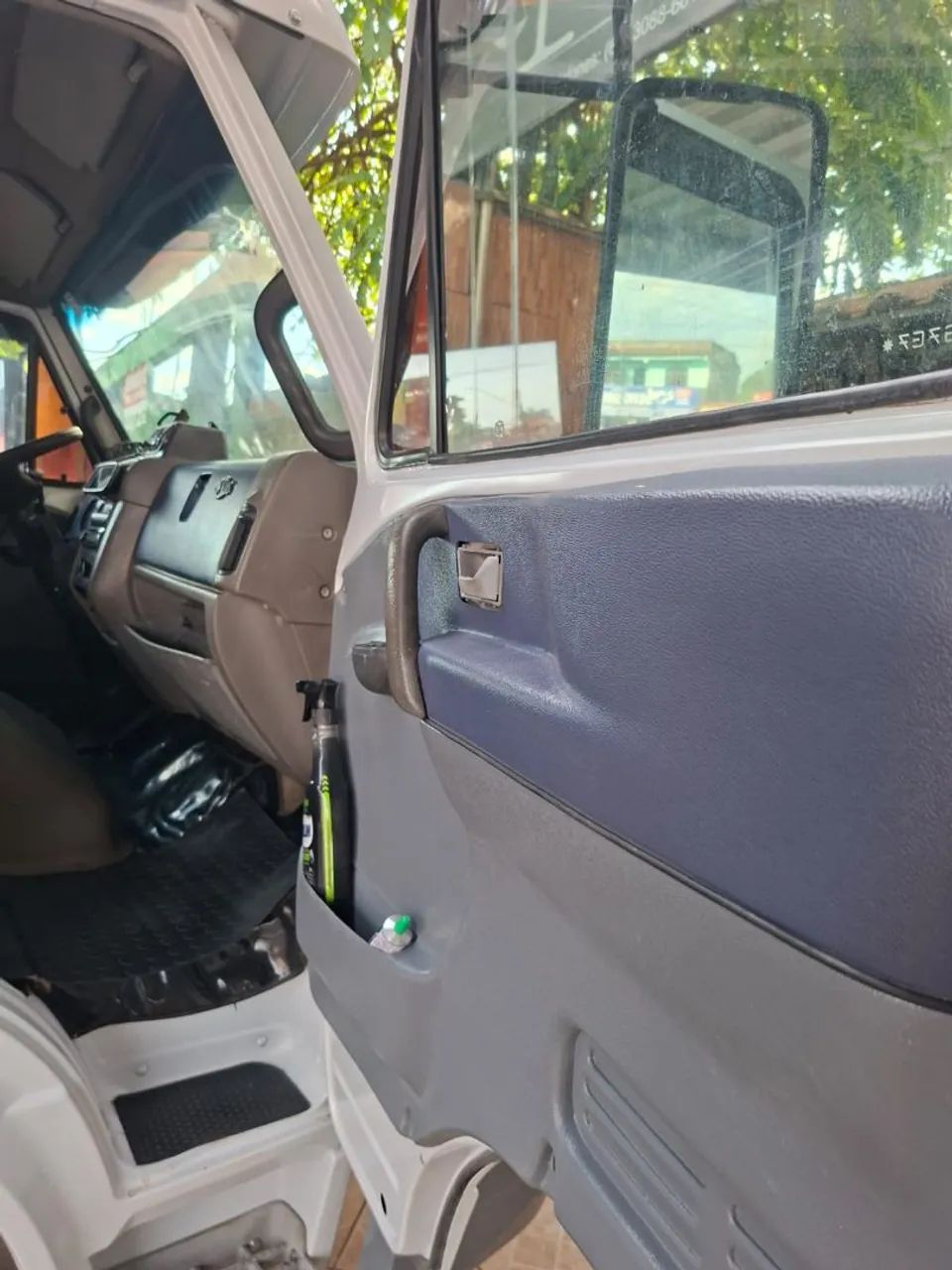 Vw 8150 baú  - Foto 5