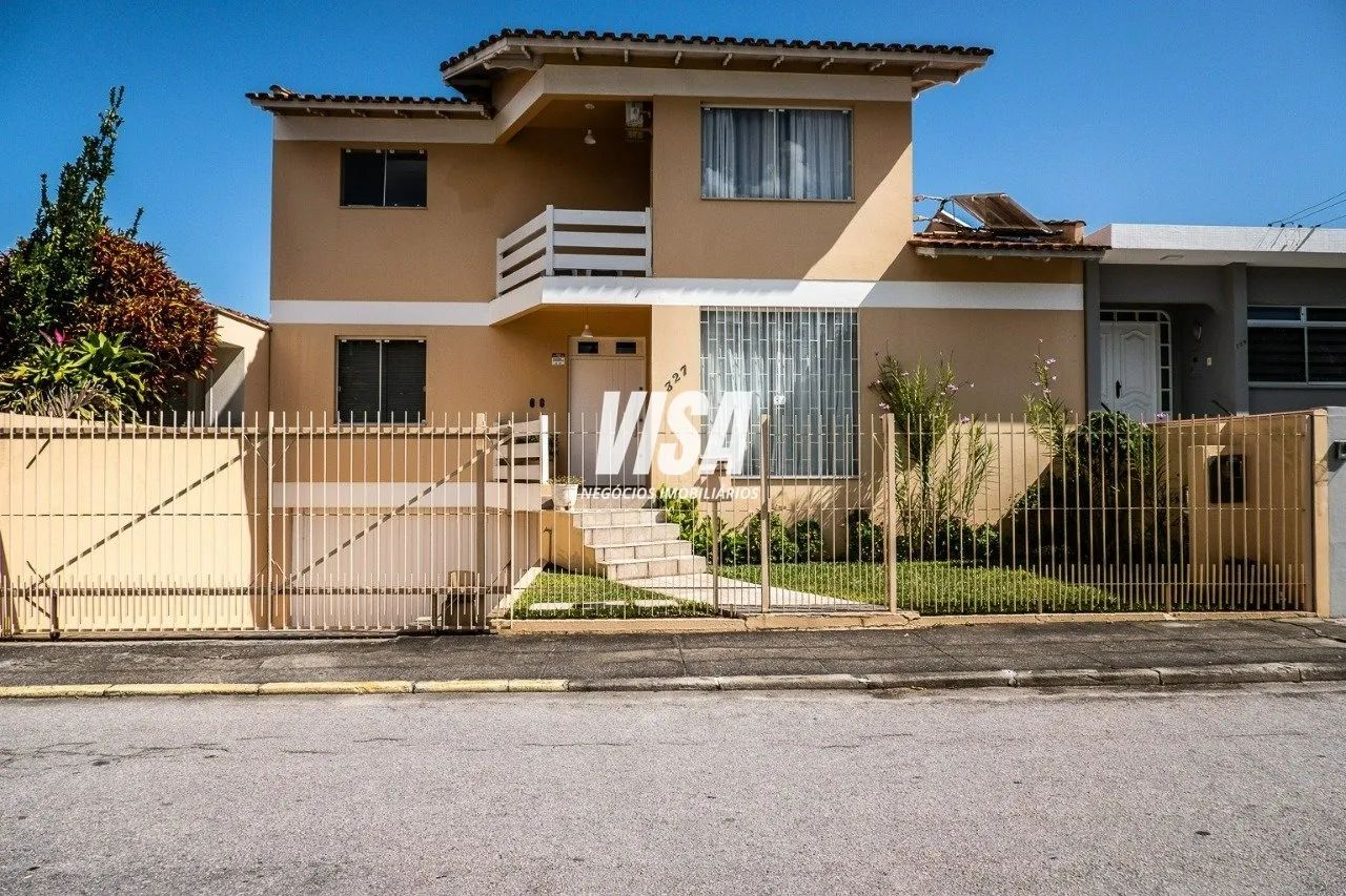 CASA 3 DORMITORIOS COM PISCINA NO BOM ABRIGO