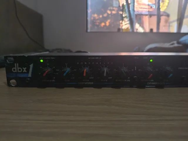 Compressor/Gate DBX 266 Project 1 - Foto 2