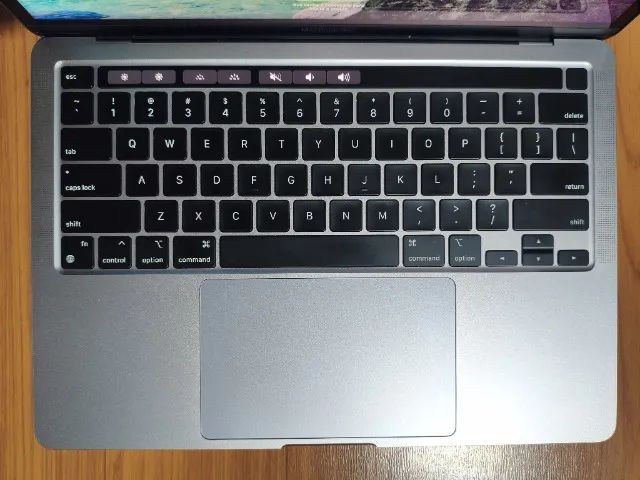 macbook pro m1 13