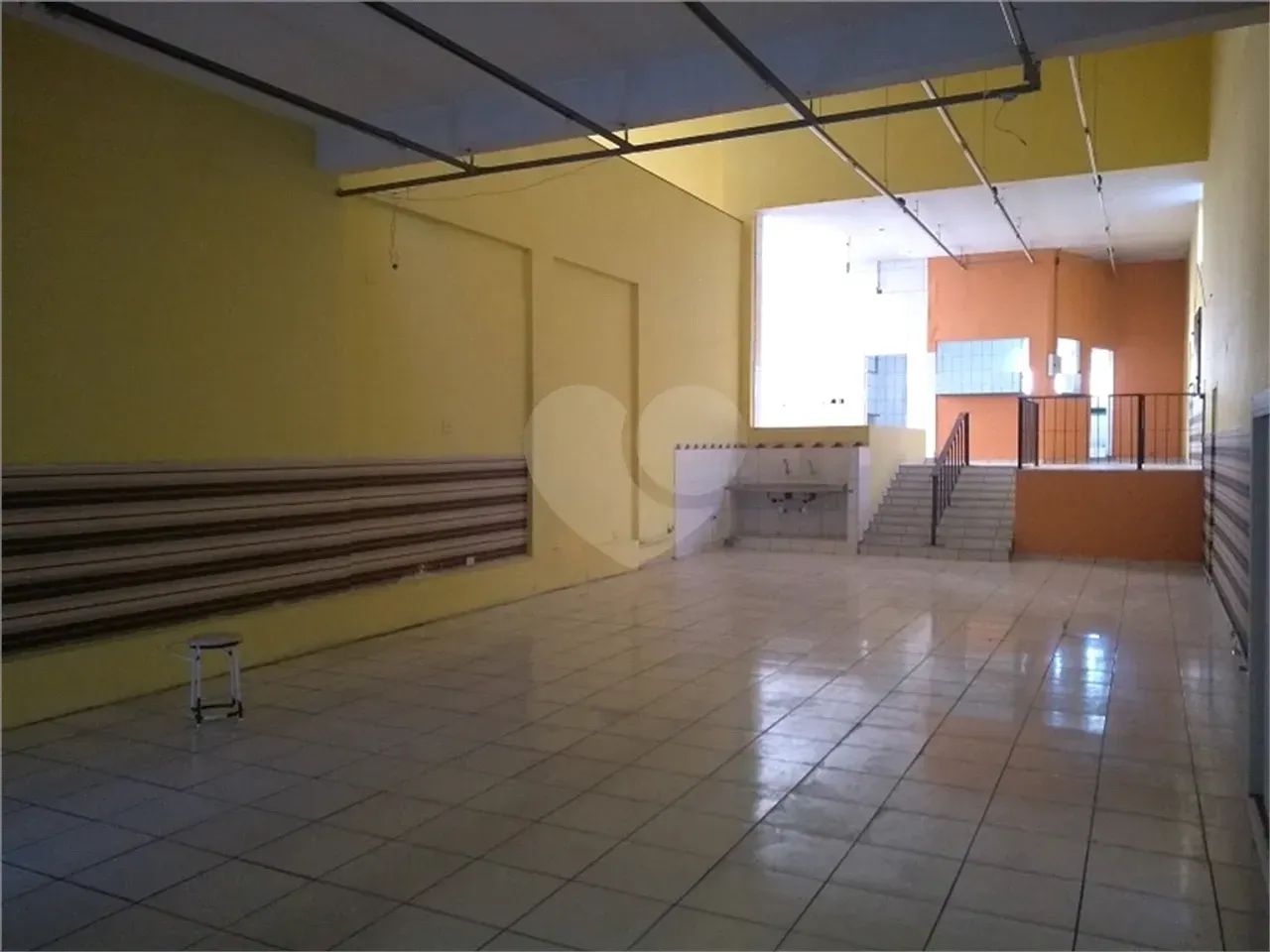 Área com 724 m² Próx. ao Metrô  Excelente para Investidor - Foto 2