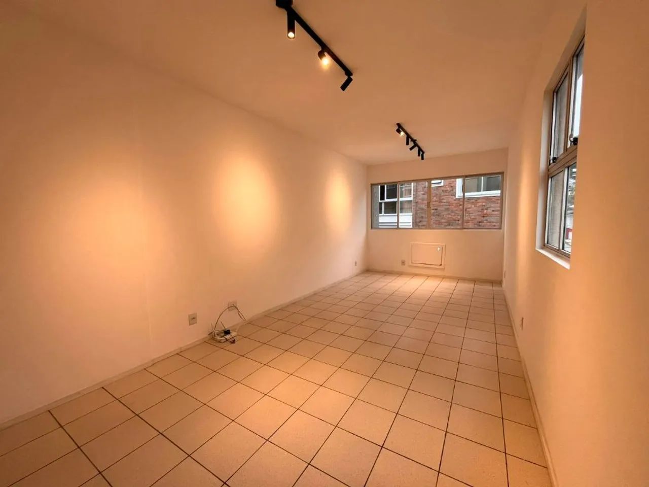 Sala comercial no bairro Trindade, Florianópolis - Foto 2