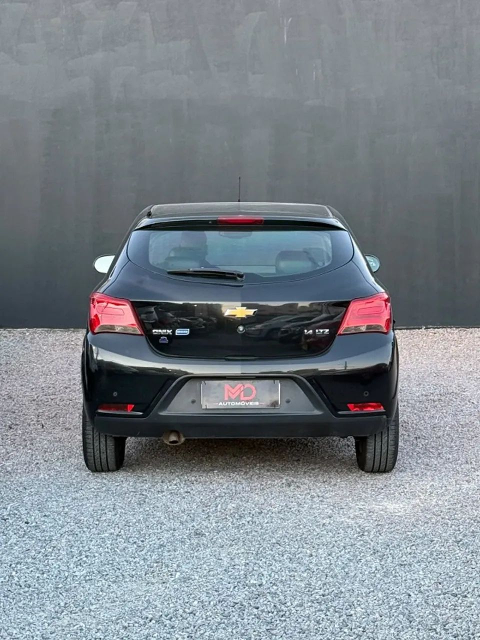 Chevrolet Onix Hatch LTZ 1.4 8V Flex Mec. 4P 2018 - Foto 5