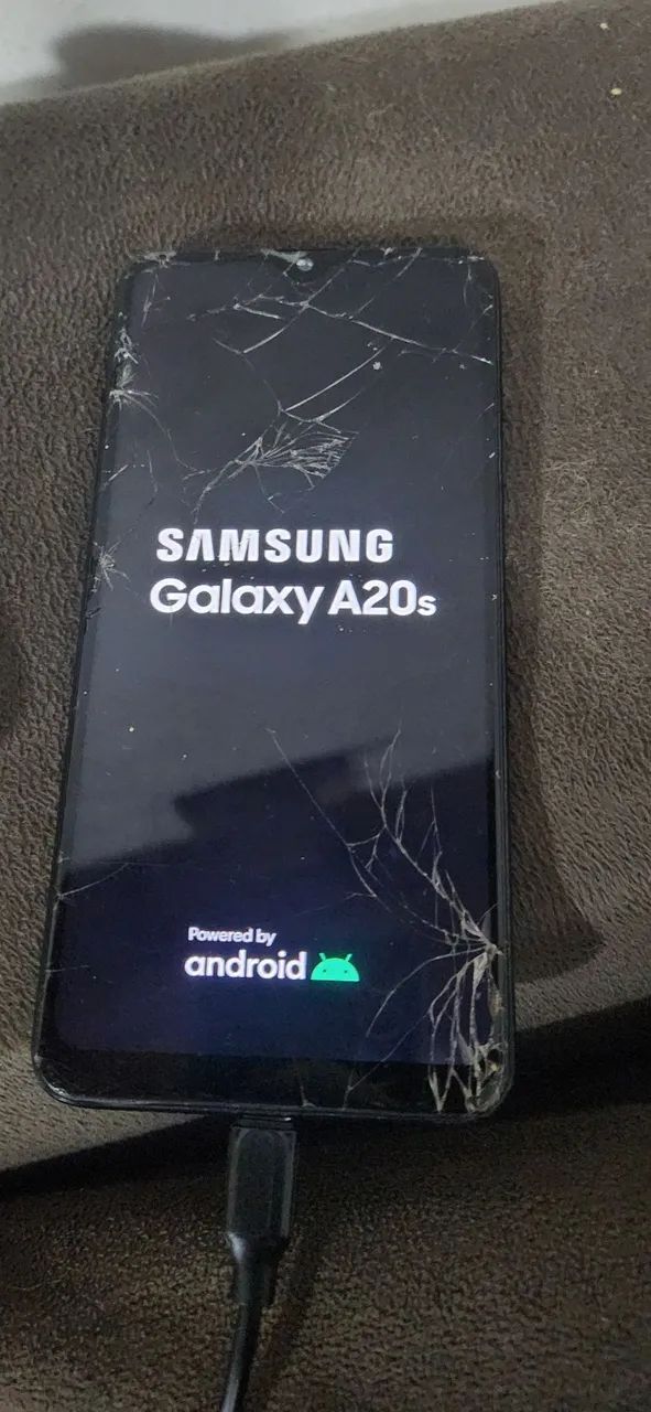 Lote de 7 celulares com defeito (ler descrição) - Foto 4