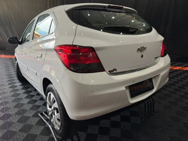 GM Chevrolet Onix LT 1.4 Automático 2014/2015 - Foto 5