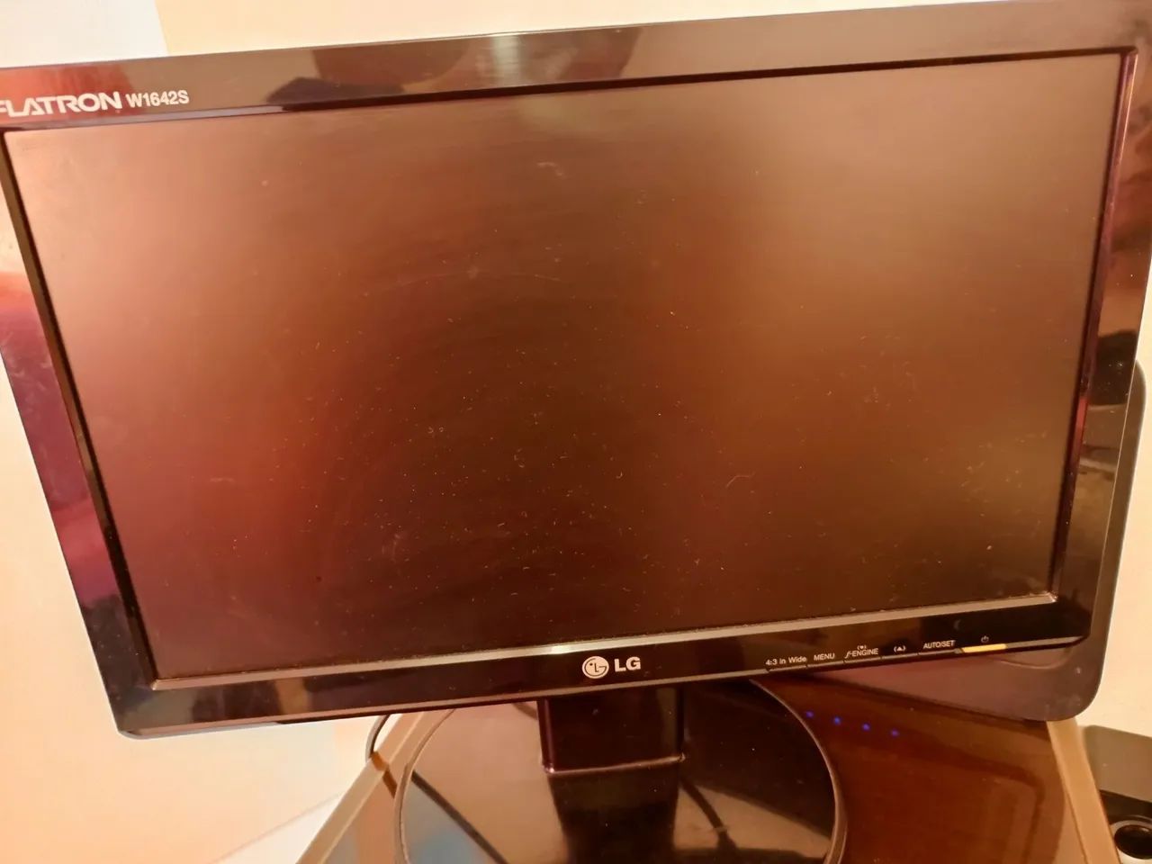 Monitor 18 polegadas 