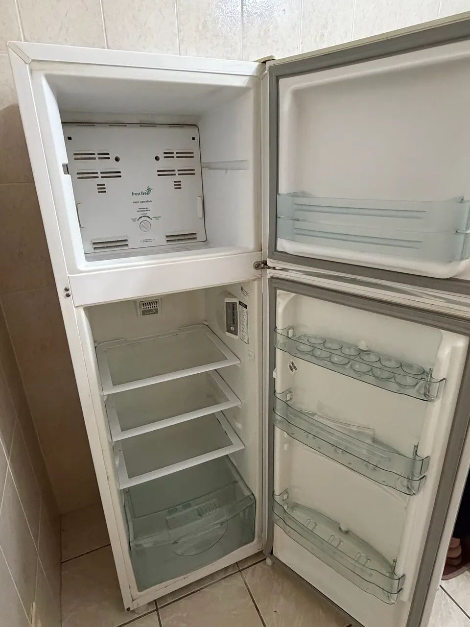 Geladeira cônsul 