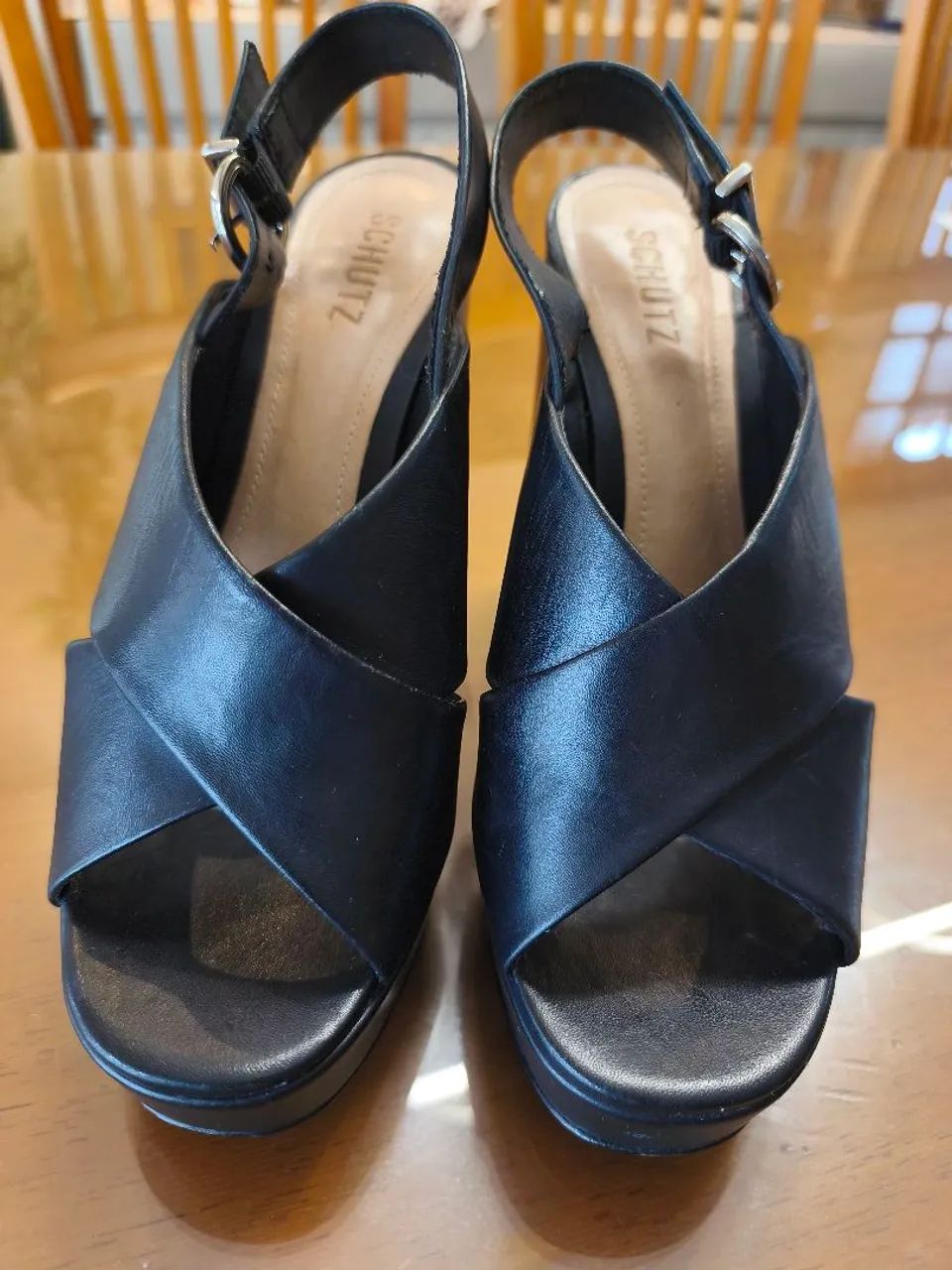 Sandália de couro Schutz - Foto 2