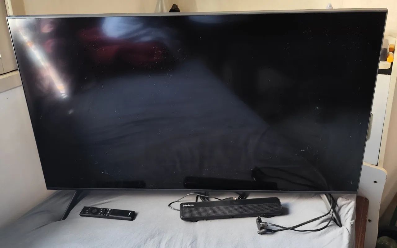 Smart TV Samsung 43" - Crystal 4k - com problema na tela (parou de funcionar)