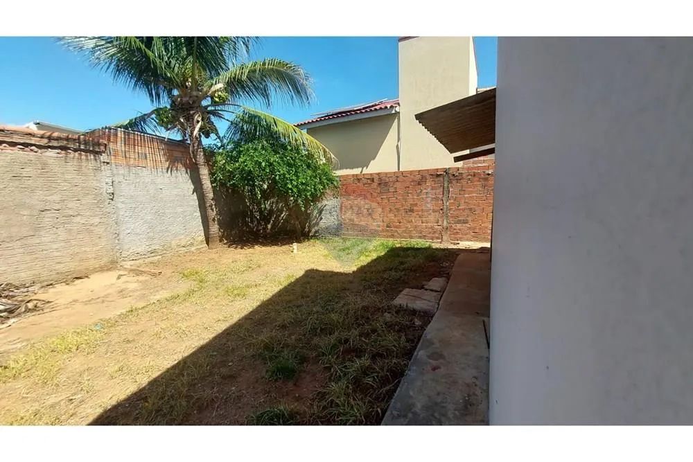 CASA A VENDA EM ÓTIMO BAIRRO,COM ESPAÇO E PREÇO JUSTO - Foto 2