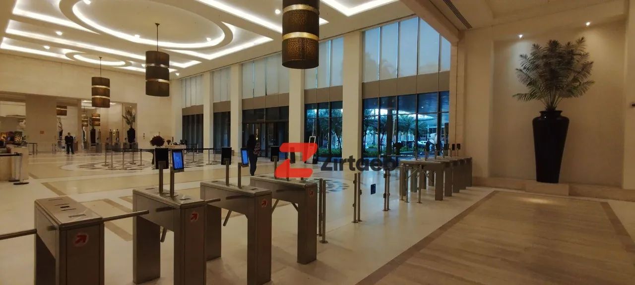 GRUPO DE SALAS NO EDIFÍCIO CEO CORPORATE EXECUTIVE OFFICES COM 2 VAGAS DE GARAGEM NA BARRA